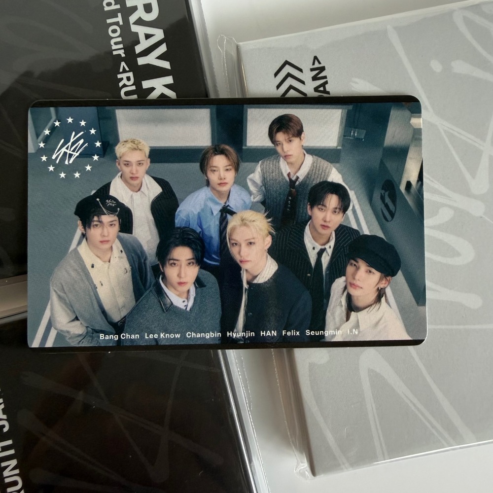 STRAY KIDS GROUP Run It Japan World Tour Photo Card